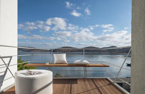 Elounda Villa | Villa Mimaze Minimalist Living