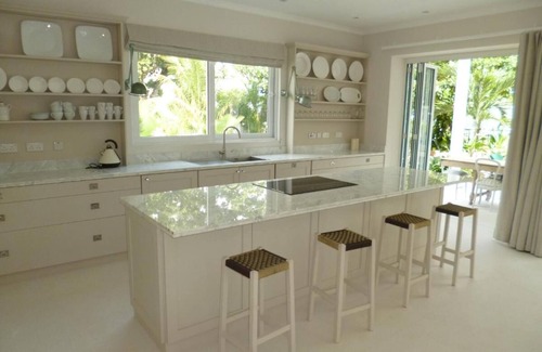 Beau Vallon Villa | Villa Mimi Beachfront Beau Vallon
