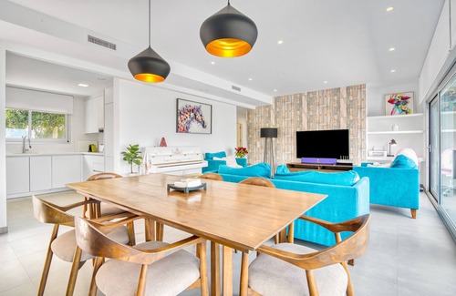Cumbre del Sol Villa | Villa "Modern Seaview" with Private Pool & Wi-Fi