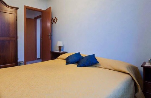 Montefegatesi Villa | Villa Monticello Holiday Home, Private Pool -Not Shared-, Heart of Tuscany