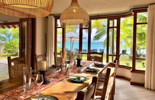 Belle Mare Villa | Villa Nacéli - Seaside Villa in Belle Mare