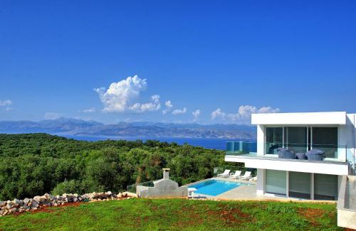 Pelekito Villa | Villa Nafsika by PosarelliVillas