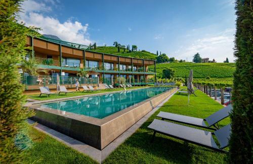 Tramin Hotel | VILLA NAJ