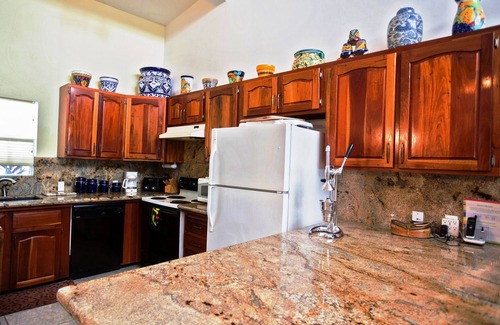 San Pedro Condo | Villa Natalia, Fabulous! On Beach, Dock, Pool, 6 Max, 3 Bd/Ba, Xlnt Reviews