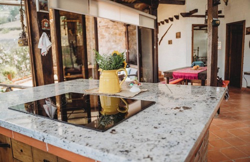 Paute House | Villa Nathalie -Cheerful Rustic House