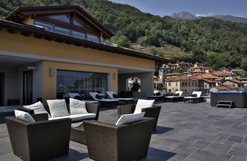 Menaggio Apartment | Villa Navalia - Marina - Lake Como - Menaggio - Villa Directly On The Lake.