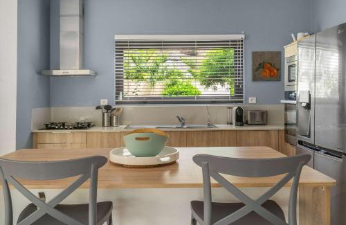 Black River Villa | Villa Nayla - Ocean retreat by Sealodge