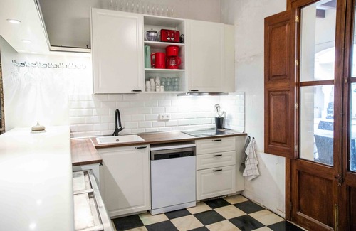 Sa Pobla Villa | Villa Nekazabal - Five Bedroom Villa, Sleeps 10