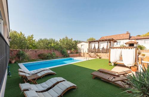 Polaca Villa | Villa Nikolina ZadarVillas