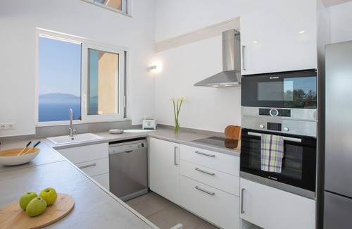 Sivota Villa | Villa NISI – Stylish Sea-View Retreat with Pool & Easy Access