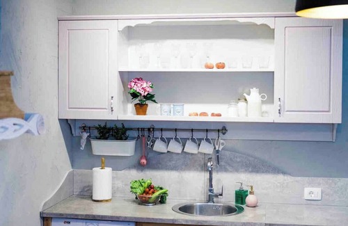 Seoca Villa | Villa Oliviya Budva - pink house