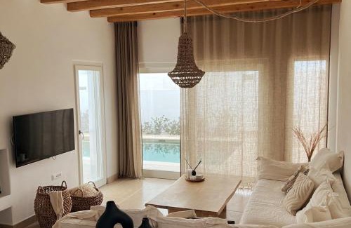 Antiparos Villa | Villa Olympia with private pool