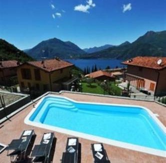 Regoledo Villa | Villa Orchidea With Pool