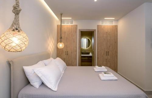 Petaleia Villa | Villa Otter by PosarelliVillas