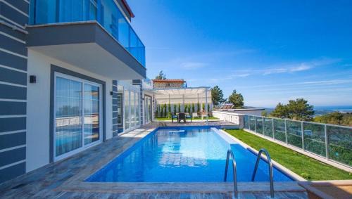 Uzumlu Villa | Villa Pırıltı