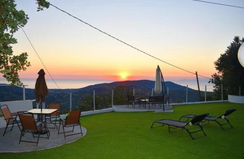 Laureana Cilento Villa | Villa panoramica con idromassaggio in cilento