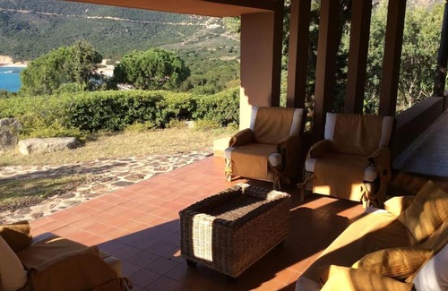 Porto Sa Ruxi Villa | Villa panoramica vicino al mare