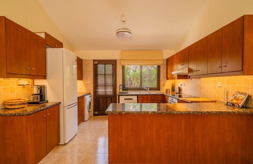 Kouklia Villa | Villa Pleiades - sea views, private pool & hot tub