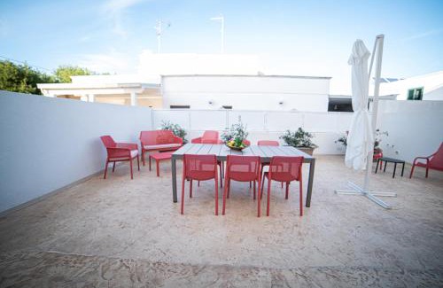 Torre Santa Sabina Apartment | VILLA PONENTE - Beach & Jacuzzi