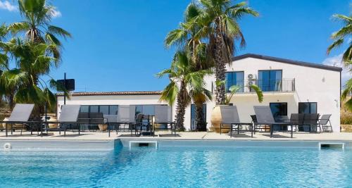 Caltagirone Resort | Villa Principi di Moschitta Luxury View and Relax
