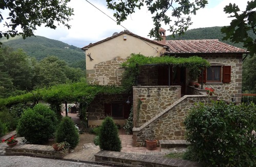 Bivio Lugnano House | Villa Private Pool Beautiful Gdns & Views Cortona Tuscany/Umbria border 10