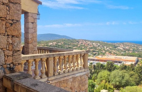 Viggianello Condo | Villa Propriano sea view, 5 minutes walk from the beach