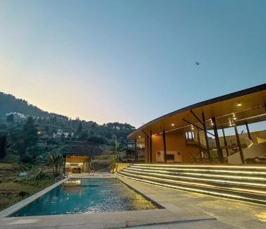 Cisarua Villa | Villa Puncak Dengan View Persawahan