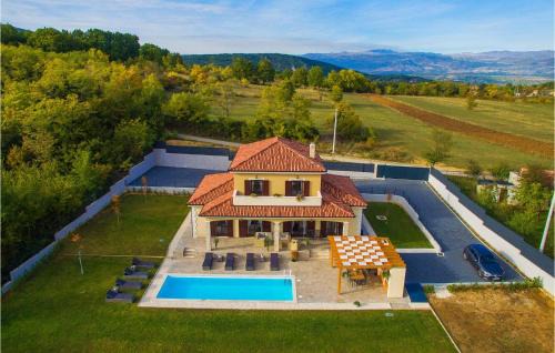 Suhac House | Villa Raviola