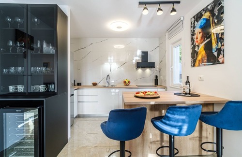 Cove Makarac (Milna) House | Villa Renesansa by Interhome
