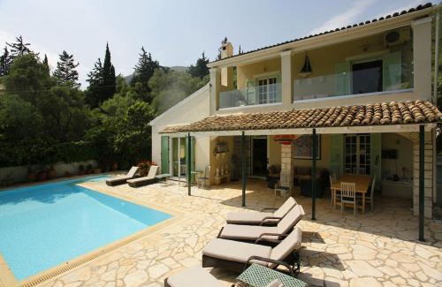 Nisaki Villa | Villa Rex - A little piece of heaven!