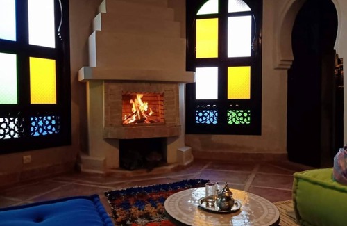 Tameslouht House | Villa Riad with swimming pool at the gateway to the Agafay desert Marrakech