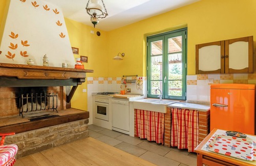 San Marcello Piteglio Other | Villa 'Rifugio Arcobaleno' with Mountain View, Heated Pool & Wi-Fi