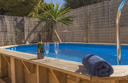 Urbanizacion Mont Ferrutx Ski Chalet | Villa Rosers, a comfortable and cozy property, located near the sea.