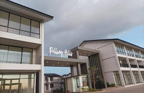 Makassar Villa | Villa Rolling Hills Depan Trans Mall Makassar