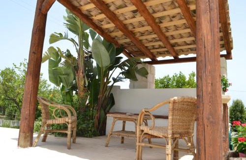 Melilli House | Villa Rosa - ai piedi dell'Etna