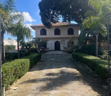 Arini Villa | Villa Santa Venera