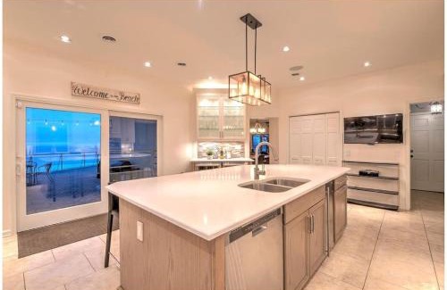 Miller Beach Villa | Villa Santorini The Addition