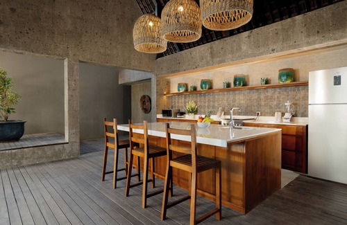 Jimbaran Bay Villa | Villa Santos Cliff View by Fantasia Villas