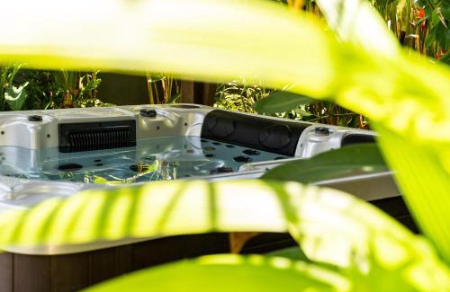 Bois d'Olives Villa | Villa Sharma 5* : Détente et bien être.