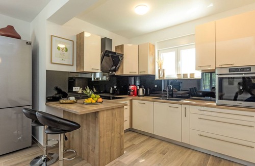 Gornji Zemunik House | Villa Šime by Interhome