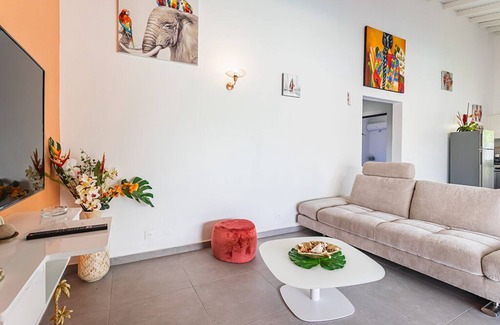 Saint-Francois Villa | Villa Sita with private pool near the House of Zévallos