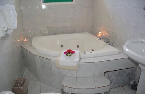 Runaway Bay House | Villa Sonate