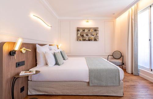 Quartier de Rochechouart Apartment | Villa SoPi Appart'Hotel by Patrick Hayat