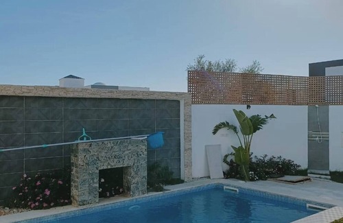 Aghir Villa | VILLA SWIMMINGPOOL Djerba Aghir AIR CONDITIONING - 5 BEDS - 5 min BEACH