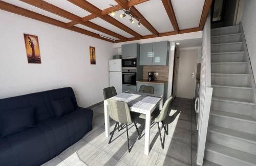 Port Leucate Villa | Villa T3 avec terrasse, 6 couchages, proche plage et commerces, quartier calme, parking privé - FR-1-81-365