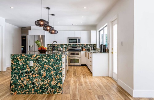 Plantation Villa | Villa Tation/8BR/Pool HotTub Sauna Basket/Pickle