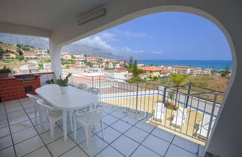 Alcamo Marina Villa | VILLA TRINACRIA 1 PERFUMES OF SICILY