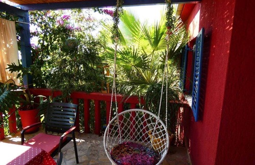 Kastel Kambelovac Villa | Villa Tropica - villa with pool and private garden