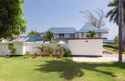 Runaway Bay Villa | Villa Turrasann, Jamaica, Beachfront property
