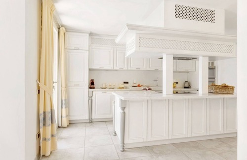 Castiadas Villa | VILLA ULIVO with pool and private garden, just 500 meters from the sea